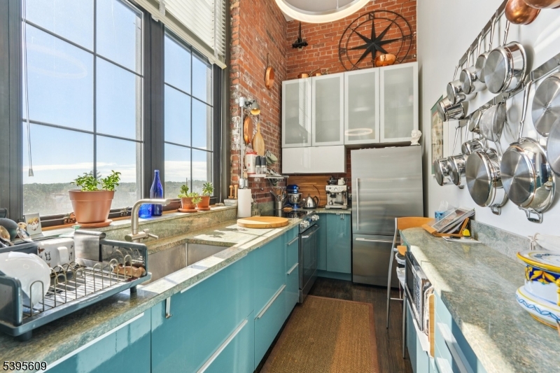 Lakeview - Residential