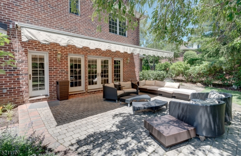 Bel Air - Residential