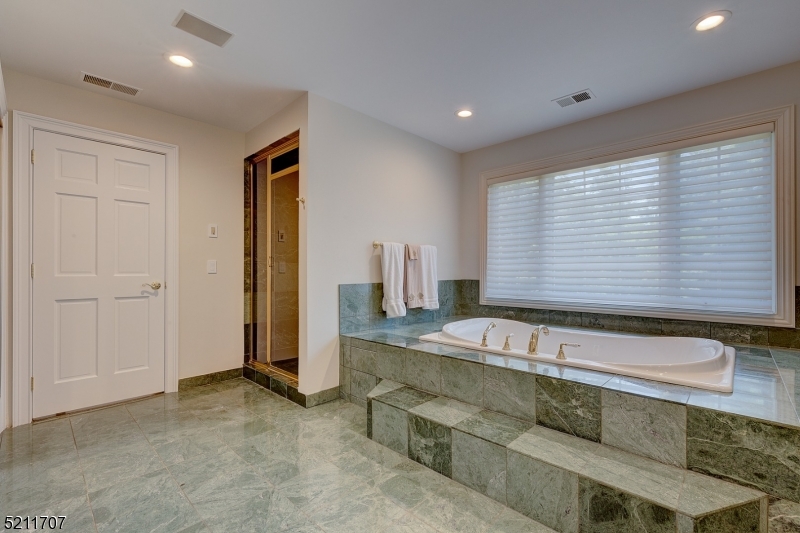 Bel Air - Residential