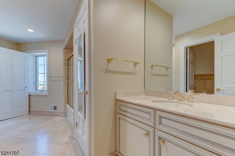 Bel Air - Residential