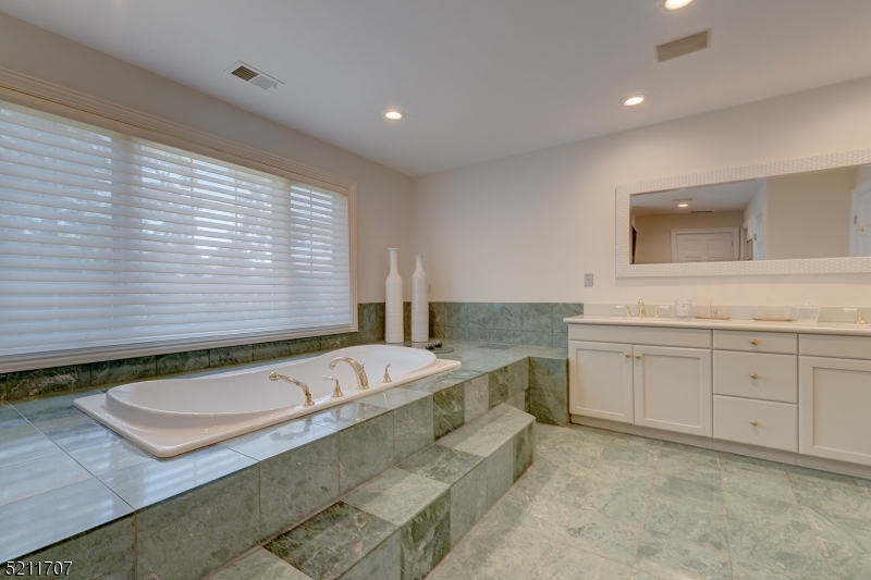 Bel Air - Residential