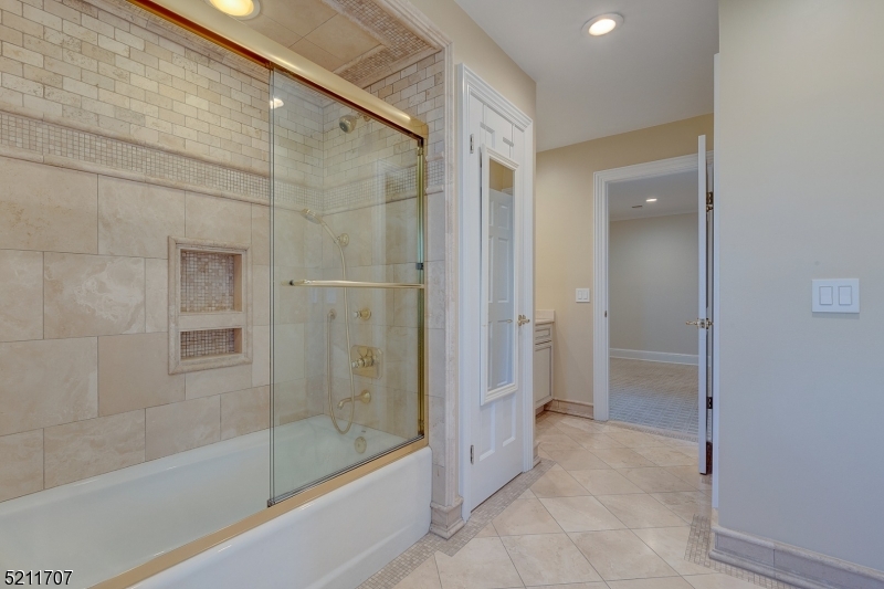 Bel Air - Residential