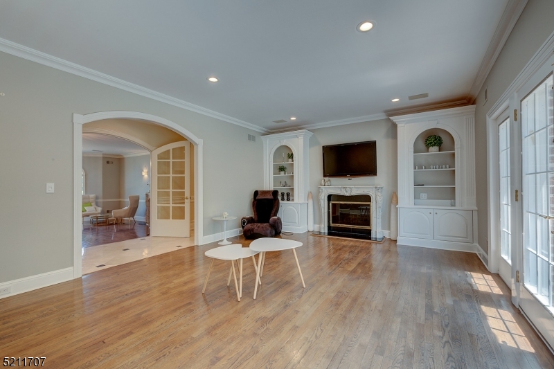 Bel Air - Residential