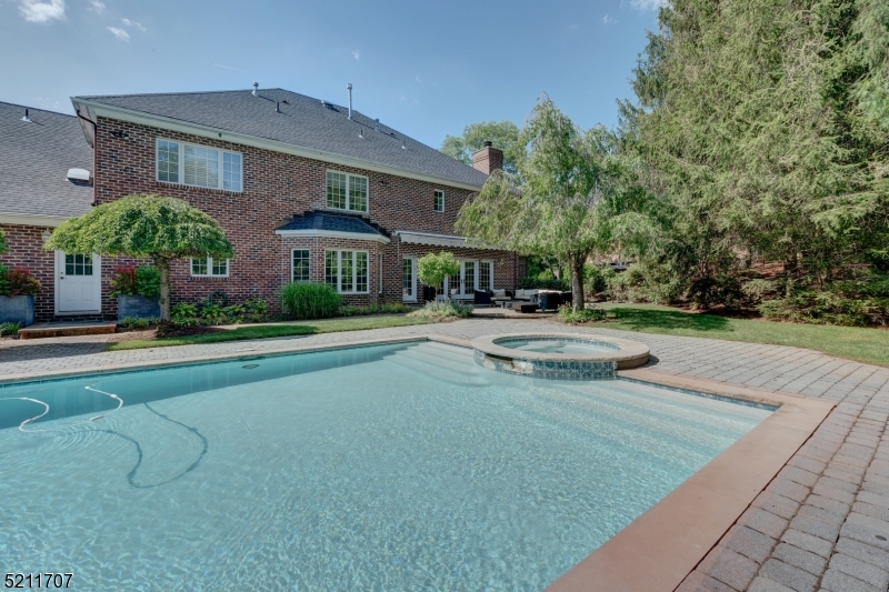 Bel Air - Residential