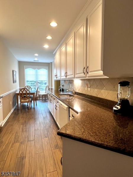 Fox Hills - Residential