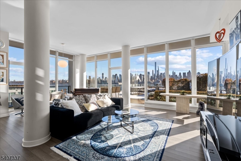 Port Imperial - Residential