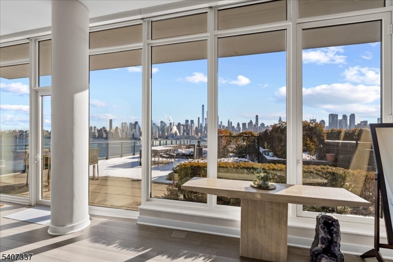 Port Imperial - Residential