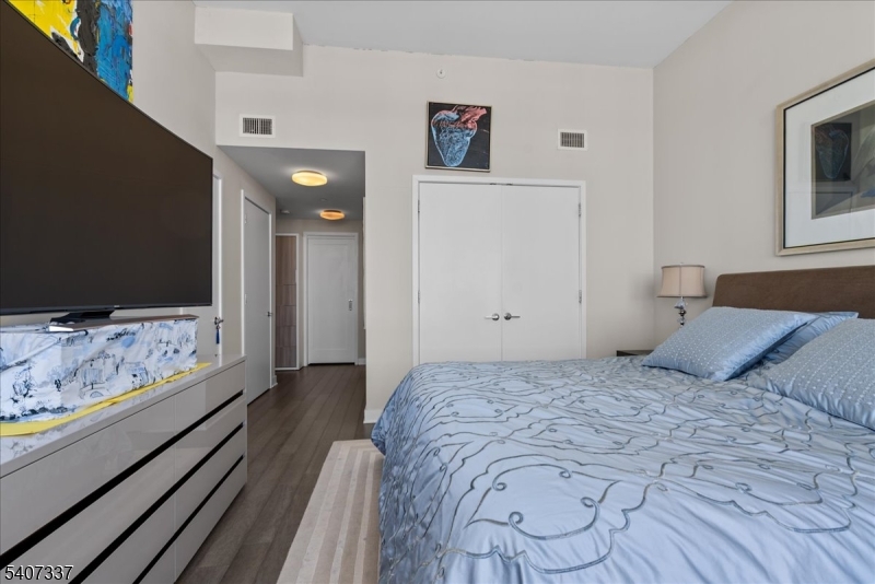 Port Imperial - Residential