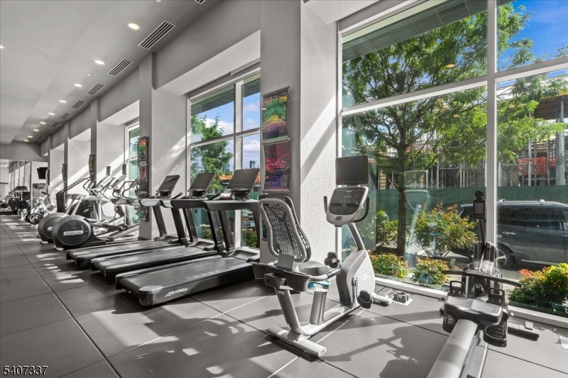 Port Imperial - Residential