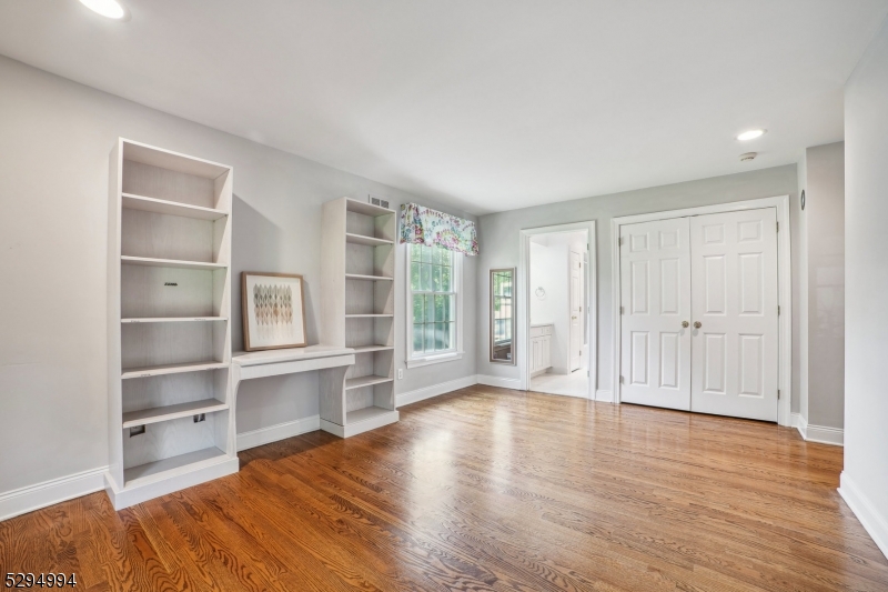 Rolling Hill - Residential