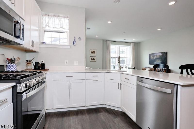 The Parke At Little Falls - Residential