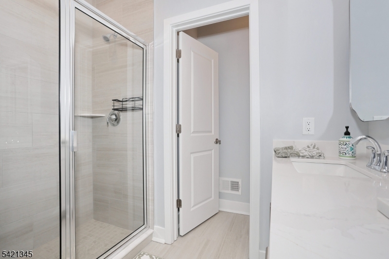 The Parke At Little Falls - Residential