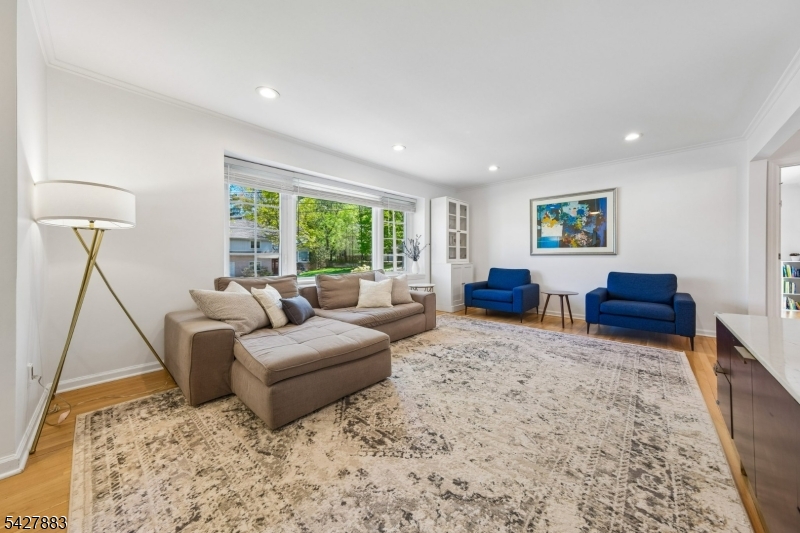 REDWOOD - Residential