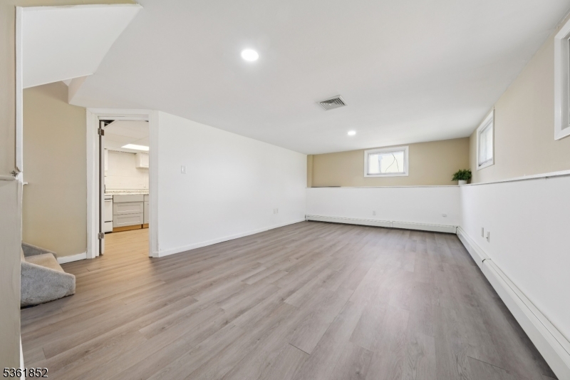 Putnam Ridge - Residential