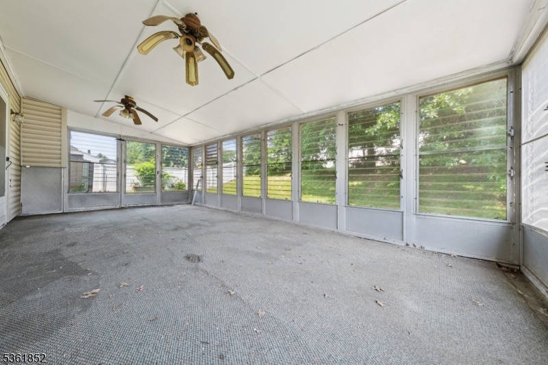 Putnam Ridge - Residential