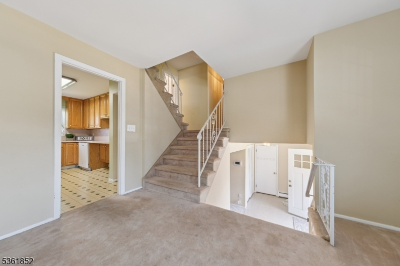 Putnam Ridge - Residential