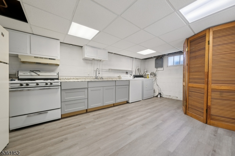 Putnam Ridge - Residential