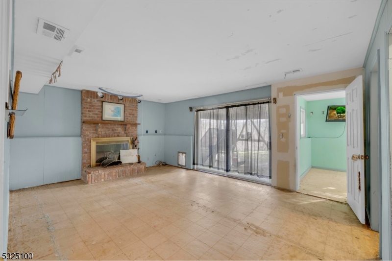 Diamond Hill - Residential