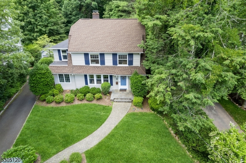 North Summit - Residential