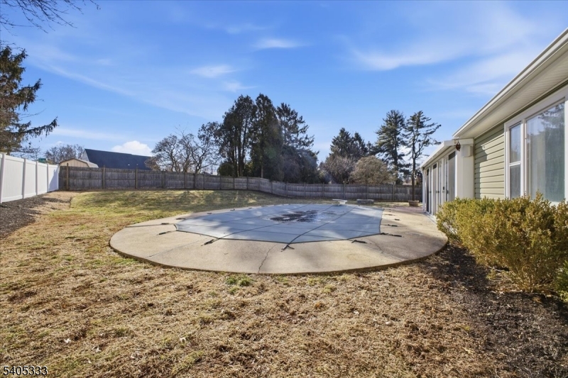 Levitt - Residential