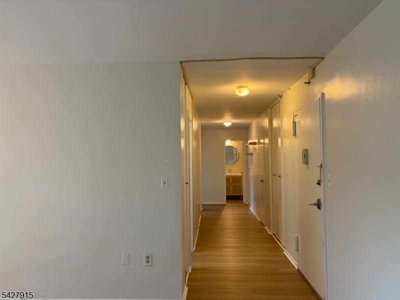 Maplewood Plaza Condominium - Residential Lease