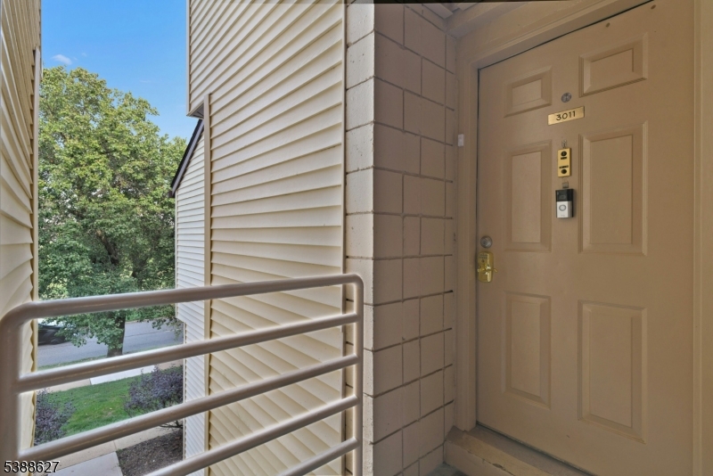 BROOKVIEW CONDO ASSOCIATION - Residential