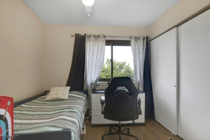 BROOKVIEW CONDO ASSOCIATION - Residential