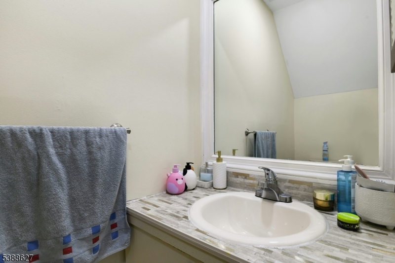 BROOKVIEW CONDO ASSOCIATION - Residential