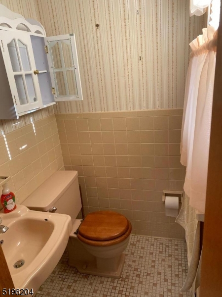 Hill Crest - Residential