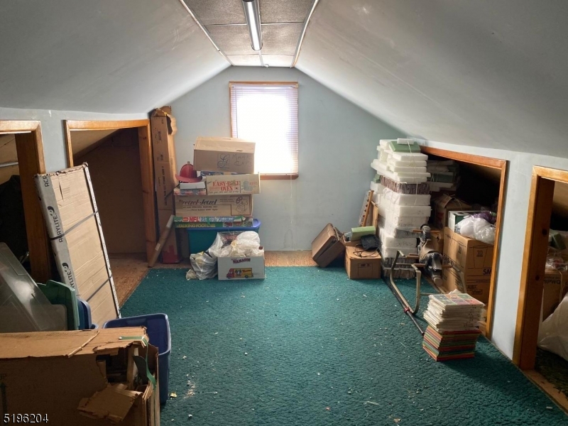 Hill Crest - Residential