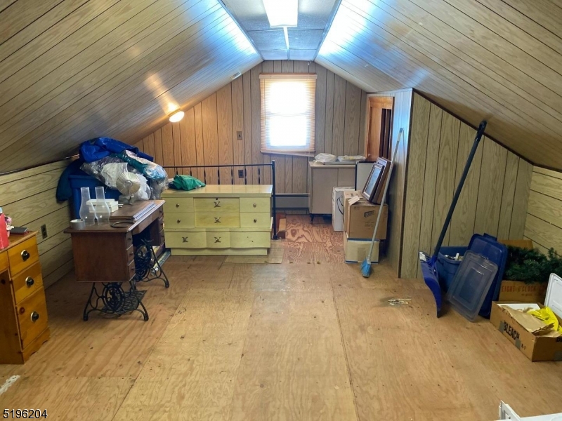 Hill Crest - Residential