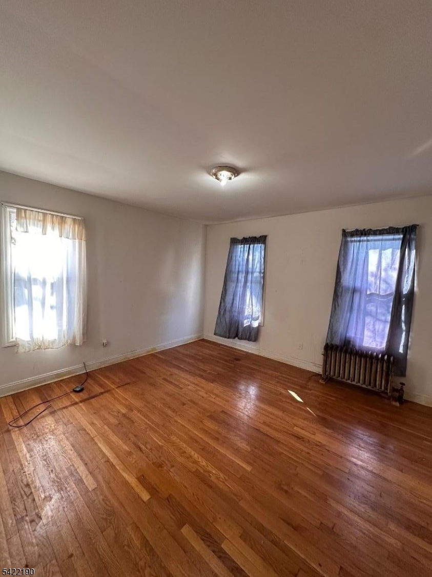 WEEQUAHIC - Residential Income