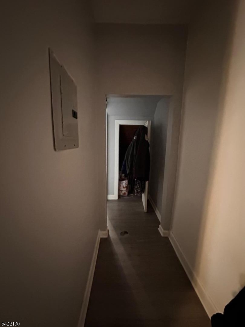 WEEQUAHIC - Residential Income