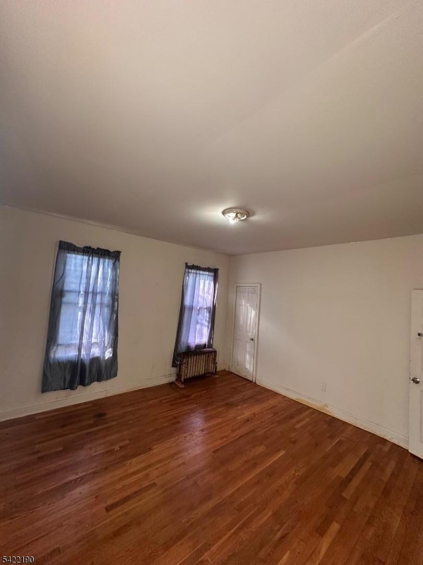 WEEQUAHIC - Residential Income