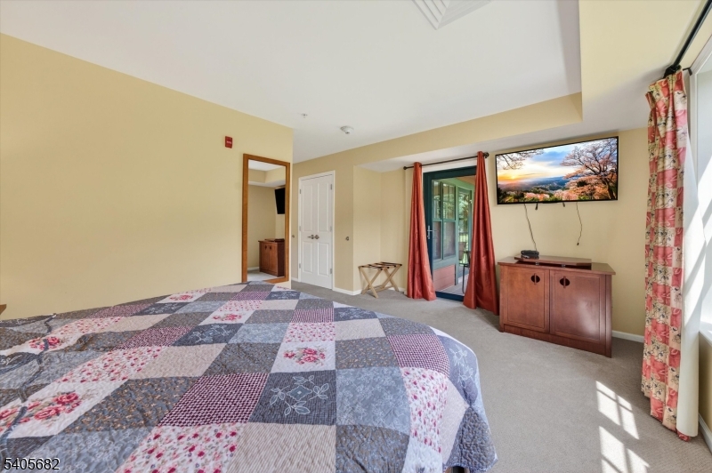 Appalachian Hotel - Residential