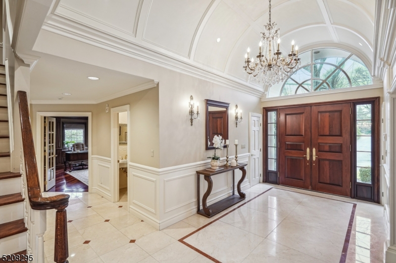 OLD SHORT HILLS - Residential