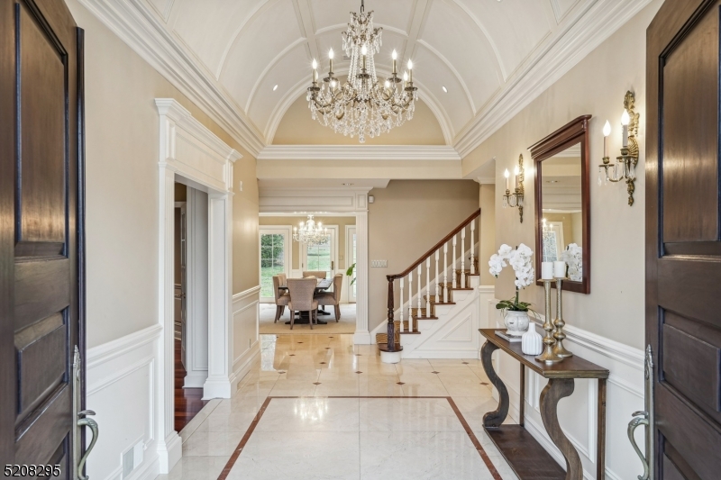 OLD SHORT HILLS - Residential