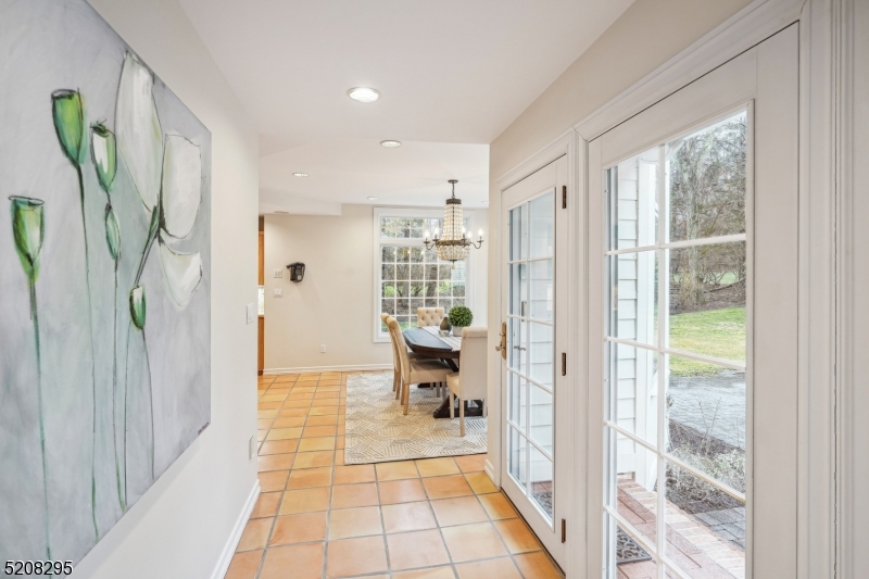 OLD SHORT HILLS - Residential