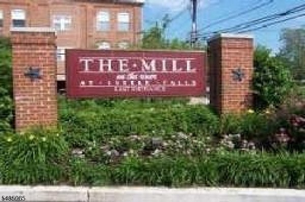 240 MAIN ST APT 303, LITTLE FALLS, NJ 07424 - Image 5a5962239c3e8e2e86318312dce1b8ee/1860478412