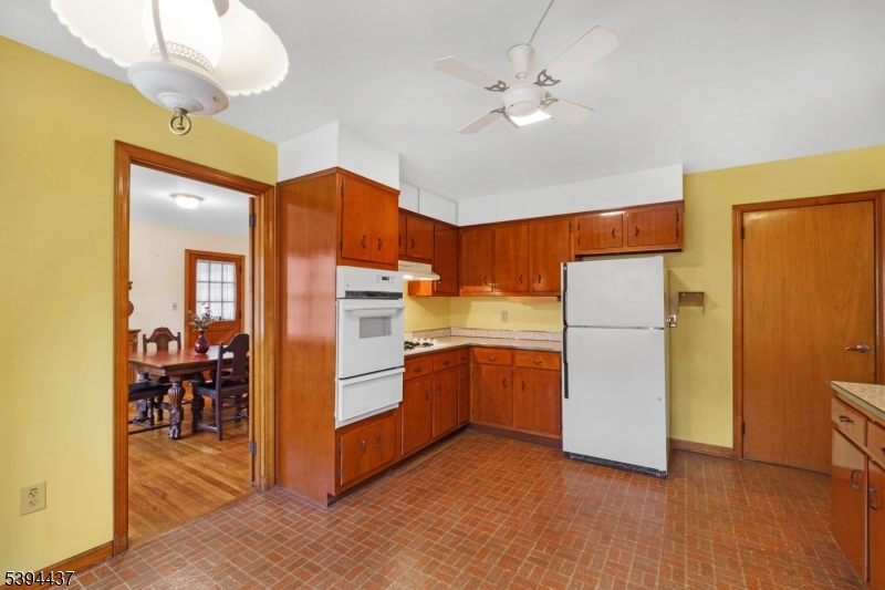 Bridgewater Twp., New Jersey 08836, United States, 5 Bedrooms Bedrooms, ,4 BathroomsBathrooms,Residential,Active,236297