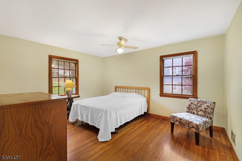 Bridgewater Twp., New Jersey 08836, United States, 5 Bedrooms Bedrooms, ,4 BathroomsBathrooms,Residential,Active,236297