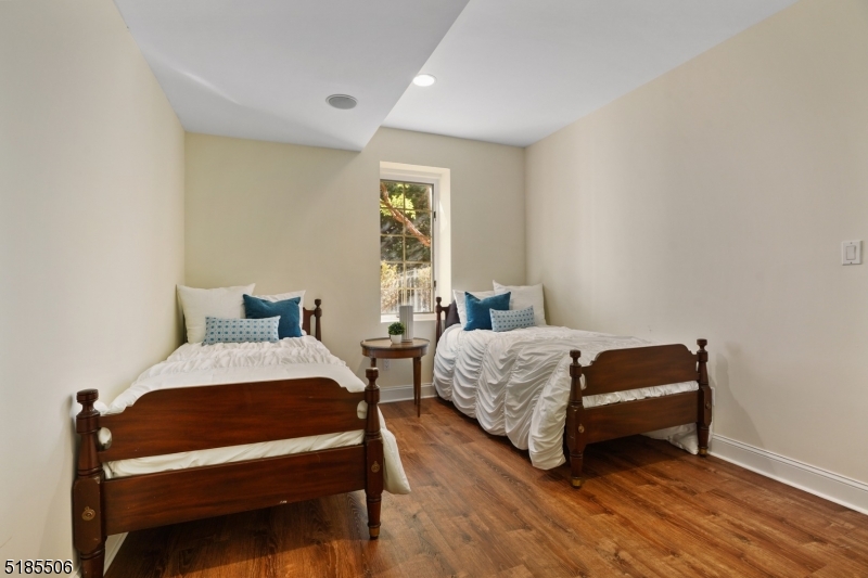 Bel Air - Residential