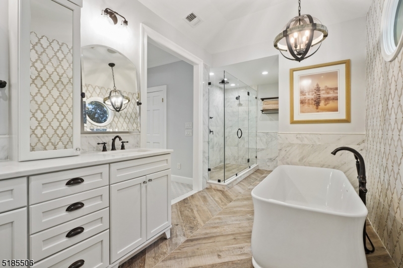 Bel Air - Residential