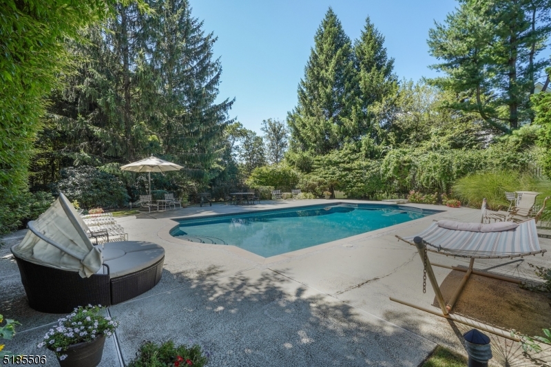 Bel Air - Residential