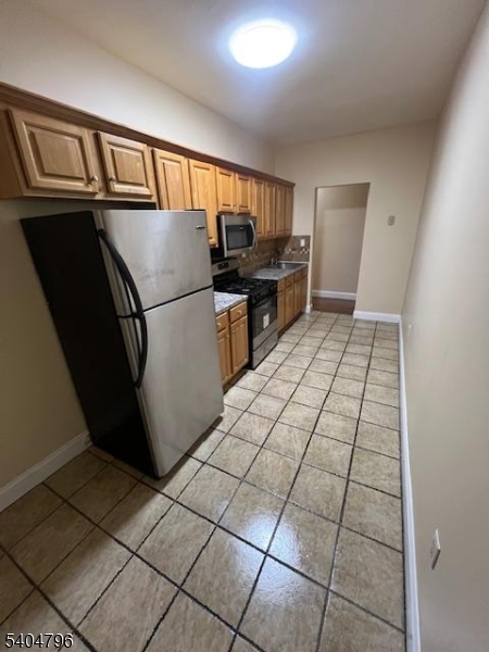 Parc West Condominium Assoc - Residential