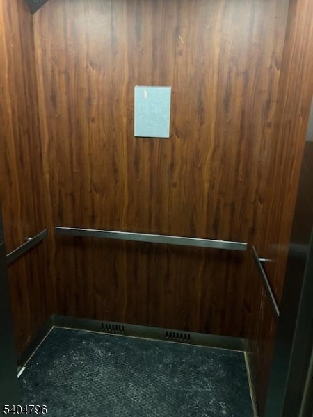 Parc West Condominium Assoc - Residential