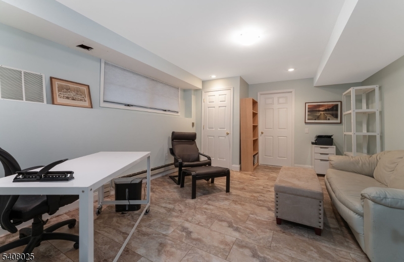 Rolling Hills - Residential