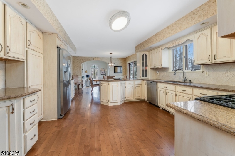 Rolling Hills - Residential