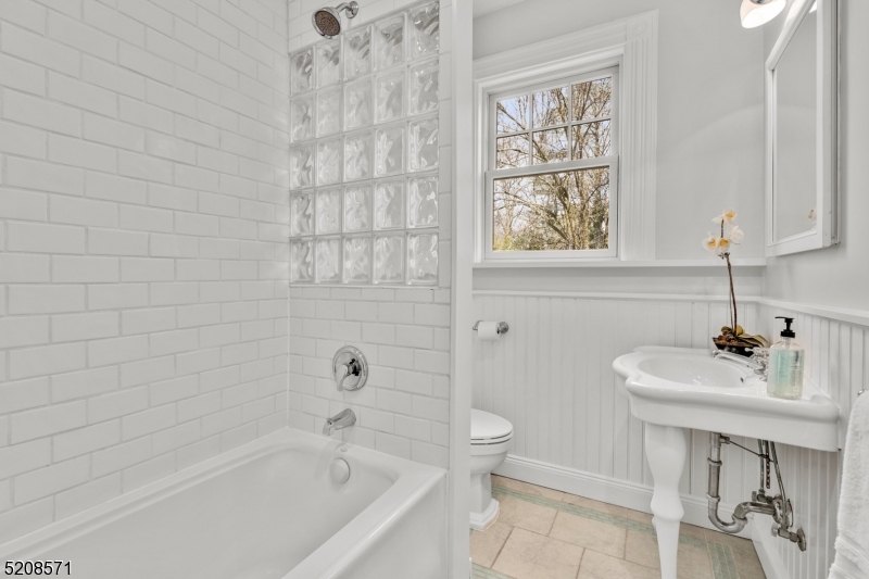 Old Short Hills - Residential