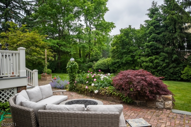 Old Short Hills - Residential